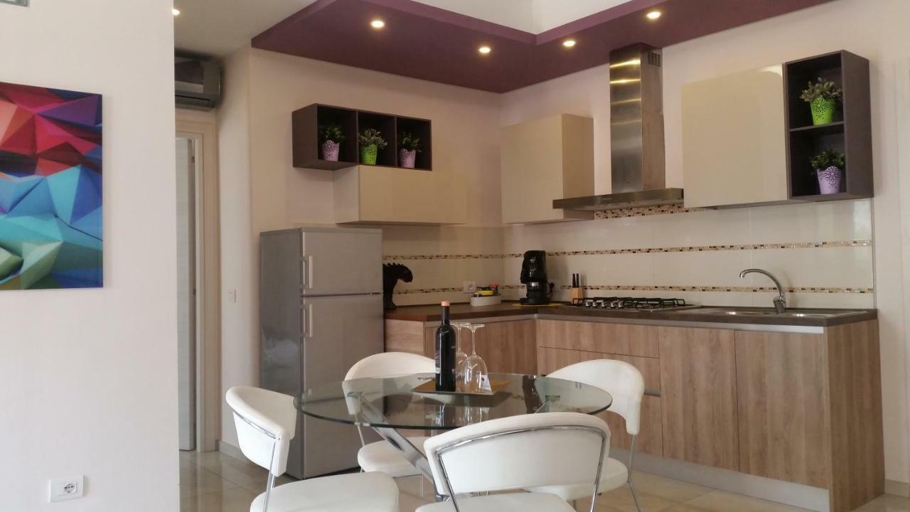 I Due Grifoni Apartment
